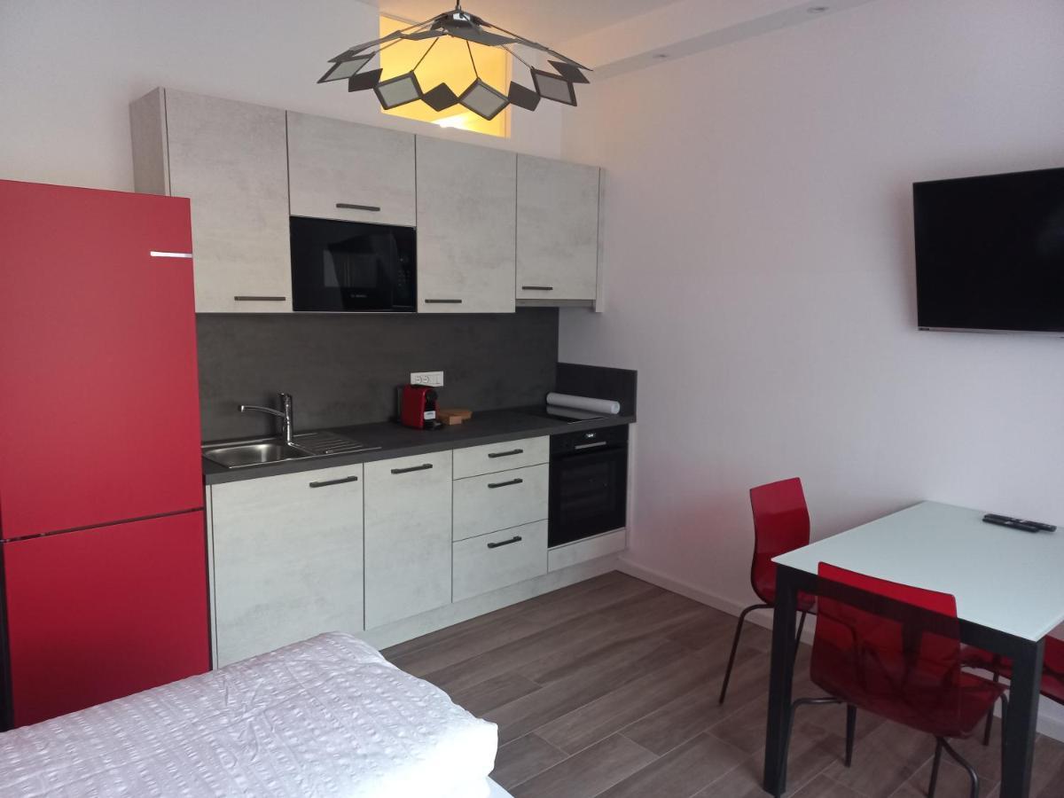 Studio-Appartment - Hotel Lux Merano Kültér fotó